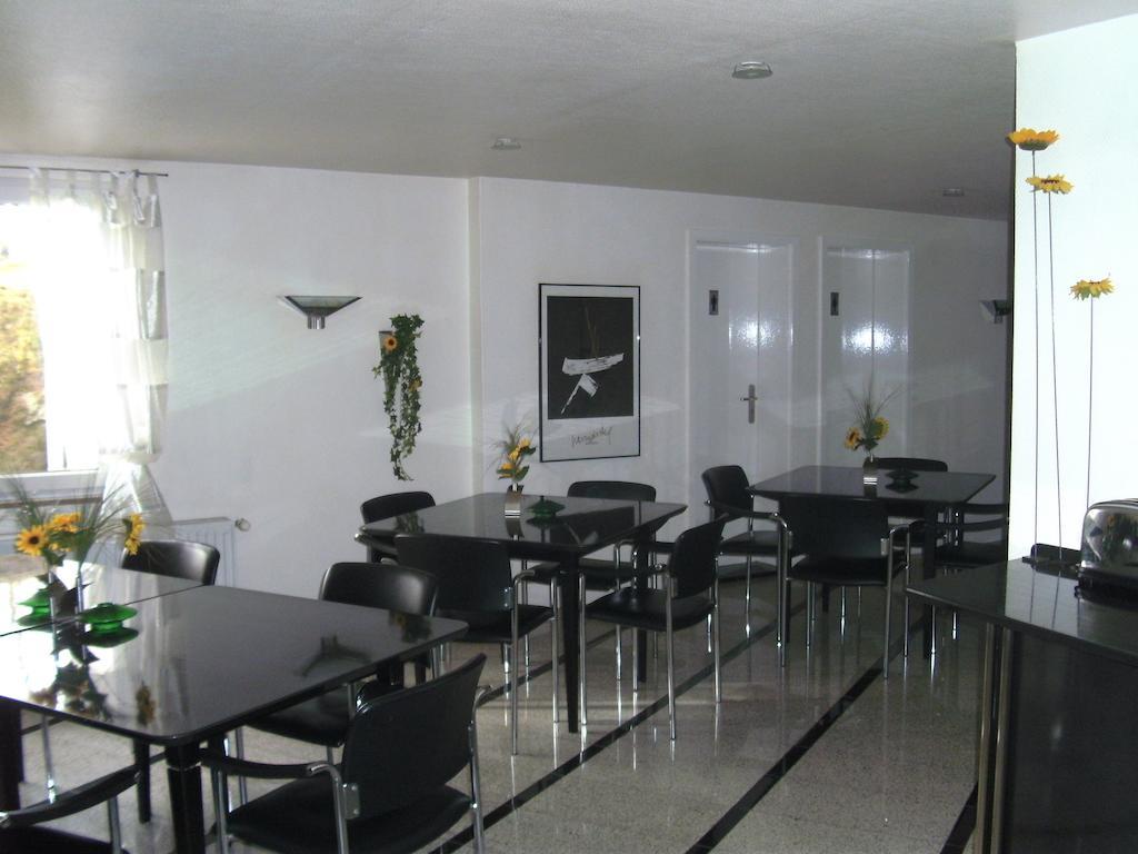 Hotel Ambiente Хоф Екстериор снимка